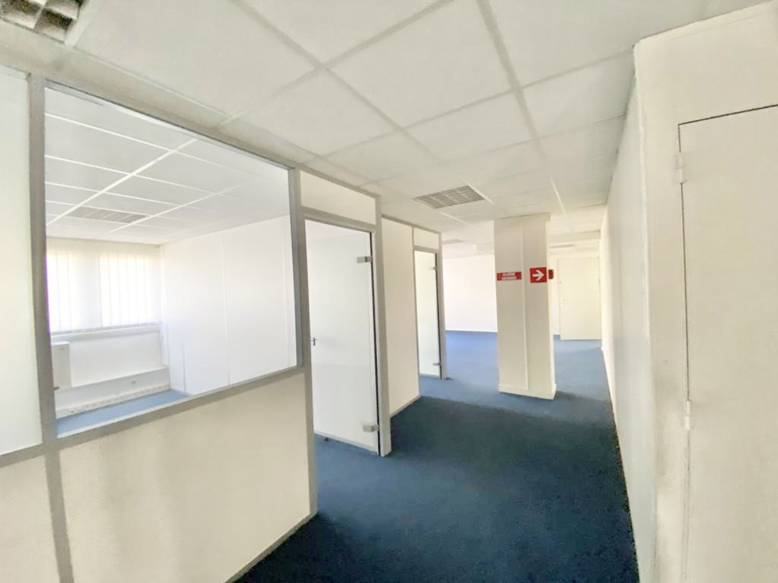 Image_, Bureaux, Le Chesnay, ref :3334