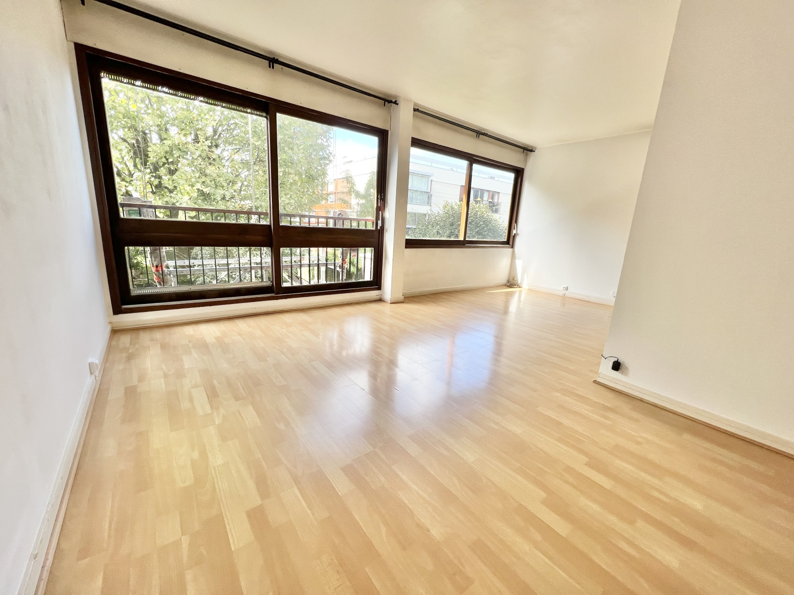 Image_, Studio, Le Chesnay, ref :00472