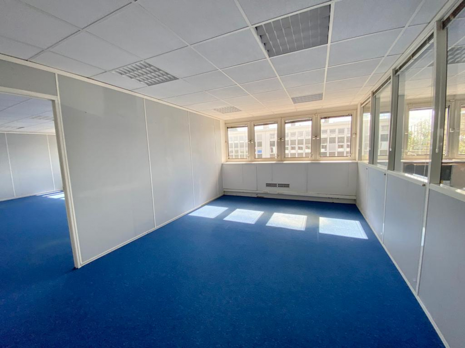 Image_, Bureaux, Le Chesnay, ref :3332