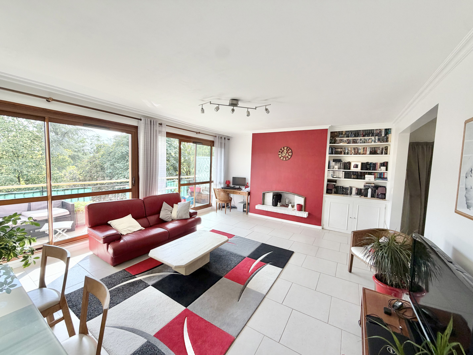 Appartement 5 pièces 103 m² · à Noisy le Roi · 103 m² · 465 000 €